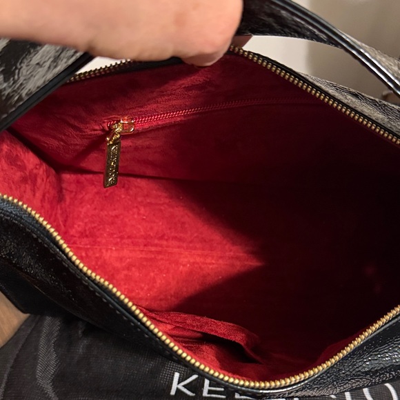 Kelly-Tooke Black Patent Leather Shoulder Bag - Picture 2 of 9